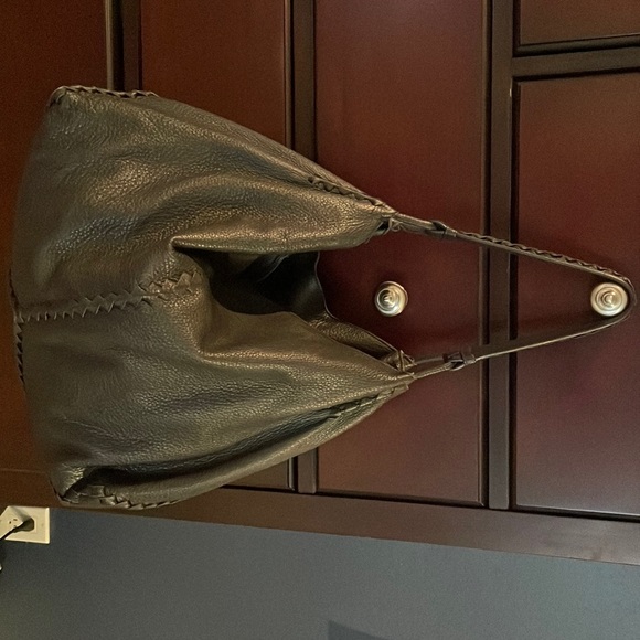 Bottega Veneta Handbags - Bottega Veneta Cervo Navy Calf Leather Hobo Bag